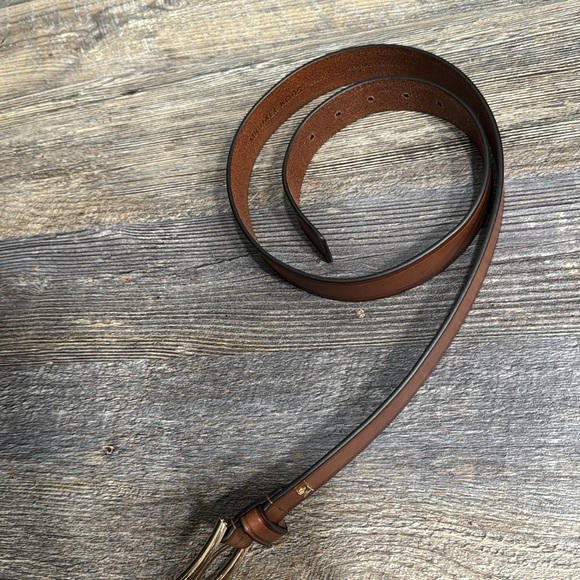 Michael Kors Genuine leather women belt - Picture 9 of 11